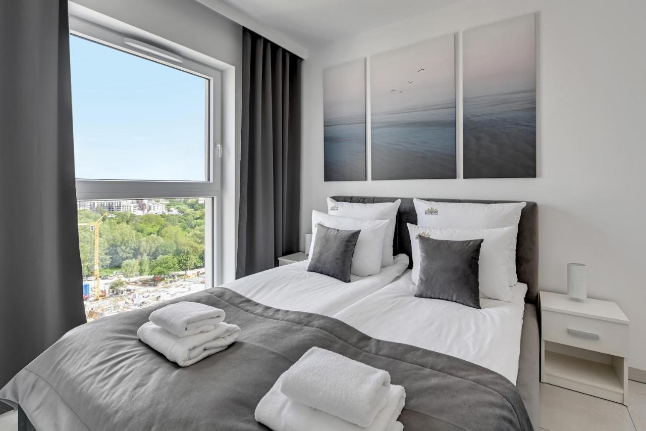 Sea View Letnica Tower & Sea View By Downtown Apartments Gdansk Bagian luar foto